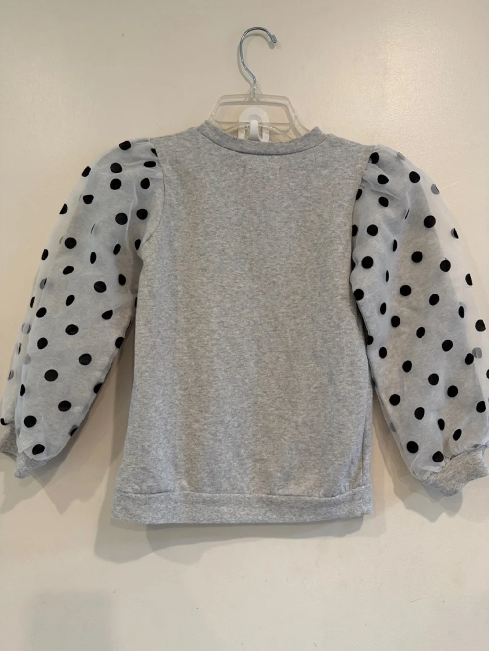 Tucker‎ + Tate Gray Sweatshirt with Black Polka Dot Puff Tulle Sleeves Size 7